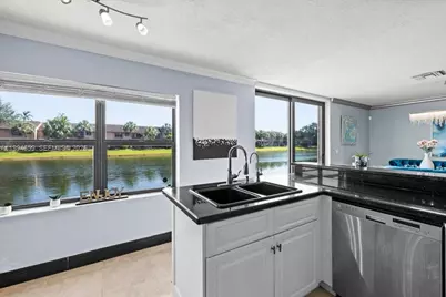 10740 NW 16th Ct, Plantation, FL 33322 - Photo 9