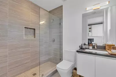 16631 Sunset Way, Weston, FL 33326 - Photo 25