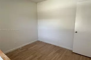 10003 Winding Lake Rd, Sunrise, FL 33351 - Photo 5