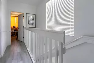 705 SW 148th Ave, Sunrise, FL 33325 - Photo 7