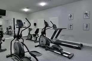 705 SW 148th Ave, Sunrise, FL 33325 - Photo 15