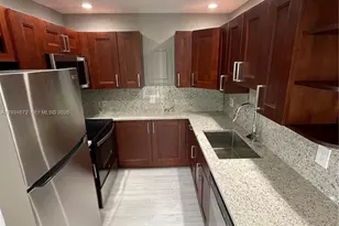 8911 NW 28th Dr, Coral Springs, FL 33065 - Photo 3