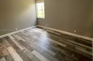 8911 NW 28th Dr, Coral Springs, FL 33065 - Photo 13