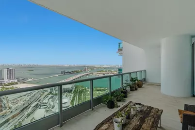 900 Biscayne Blvd #4308, Miami, FL 33132 - Photo 19