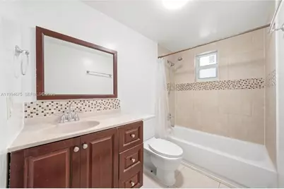 9375 Fontainebleau Blvd #L301, Miami, FL 33172 - Photo 11