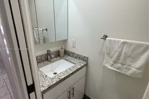 5420 W 26th Ave, Hialeah, FL 33016 - Photo 7