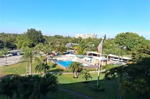 555 NW 4th Ave, Boca Raton, FL 33432 - Photo 21