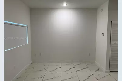 420 SW 7th Ave #103, Miami, FL 33130 - Photo 7