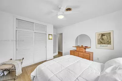 8541 SW 87th Ct, Miami, FL 33173 - Photo 23