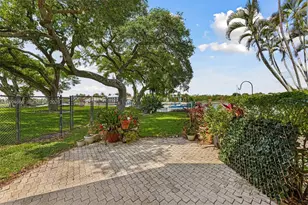 392 Golfview Rd, North Palm Beach, FL 33408 - Photo 19