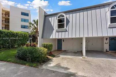 392 Golfview Rd #A, North Palm Beach, FL 33408 - Photo 17