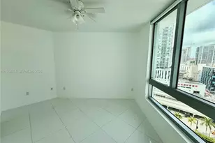 350 S Miami Ave, Miami, FL 33130 - Photo 9