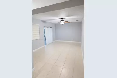 6582 NW 1st St, Margate, FL 33063 - Photo 5