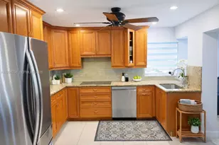 6582 NW 1st St, Margate, FL 33063 - Photo 7
