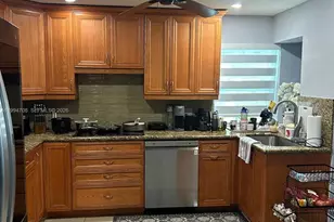 6582 NW 1st St, Margate, FL 33063 - Photo 9