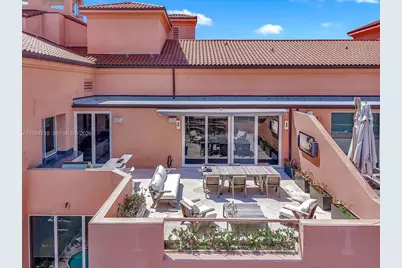 60 Edgewater Dr #TS-A, Coral Gables, FL 33133 - Photo 17