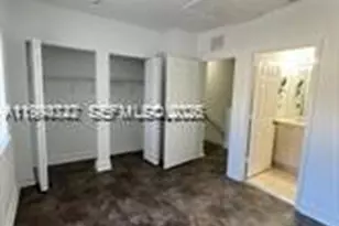 7995 NW 8th St, Miami, FL 33126 - Photo 9