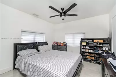 1946 NW 49th St, Miami, FL 33142 - Photo 13