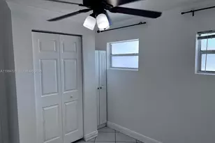 109 SW 1st Ave, Hallandale Beach, FL 33009 - Photo 5