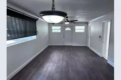 109 SW 1st Ave, Hallandale Beach, FL 33009 - Photo 5