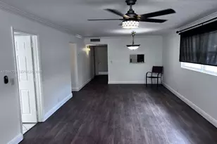 109 SW 1st Ave, Hallandale Beach, FL 33009 - Photo 3