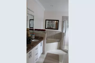 15580 SW 176th Ter, Miami, FL 33187 - Photo 25