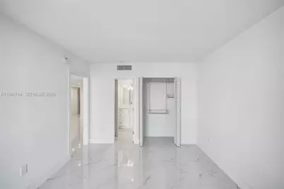 3625 N Country Club Dr #2310, Aventura, FL 33180 - Photo 27