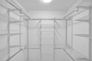 3625 N Country Club Dr, Aventura, FL 33180 - Photo 47