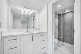 3625 N Country Club Dr, Aventura, FL 33180 - Photo 13