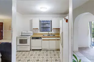 22732 SW 113th Pl, Miami, FL 33170 - Photo 9