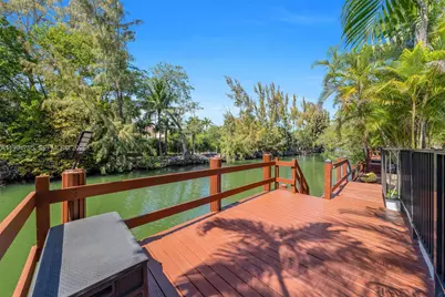 5120 Carillo St, Coral Gables, FL 33146 - Photo 51