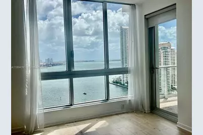 300 S Biscayne Blvd #T-2012, Miami, FL 33131 - Photo 9