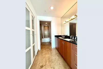 300 S Biscayne Blvd #T-2012, Miami, FL 33131 - Photo 11