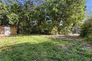 1664 NE 179th St, North Miami Beach, FL 33162 - Photo 11