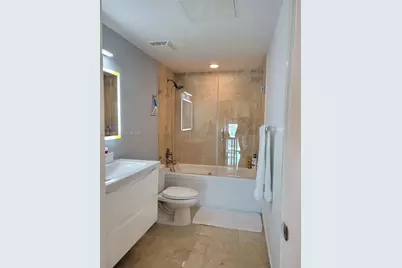 350 S Miami Ave #2714, Miami, FL 33130 - Photo 33