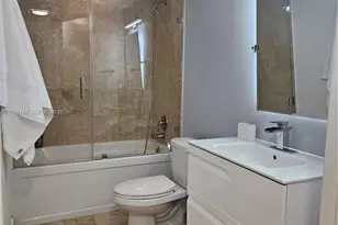 350 S Miami Ave, Miami, FL 33130 - Photo 37