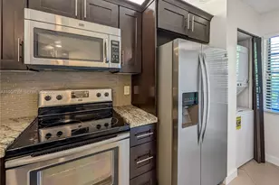 10501 W Broward Blvd, Plantation, FL 33324 - Photo 3