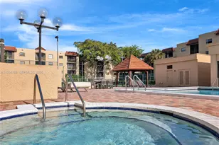 10501 W Broward Blvd, Plantation, FL 33324 - Photo 25