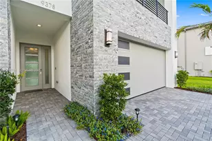 9378 Sunflower Mdw Rd, Boca Raton, FL 33434 - Photo 9