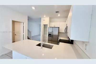 11910 SW 245 Terr #11910, Homestead, FL 33032 - Photo 5