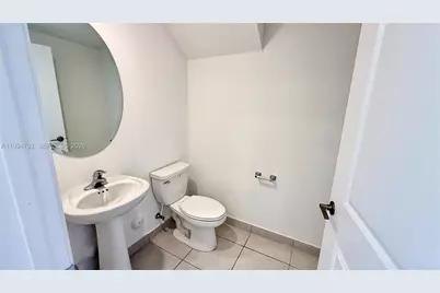11910 SW 245 Terr #11910, Homestead, FL 33032 - Photo 9