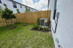 11910 SW 245 Ter, Homestead, FL 33032 - Photo 9