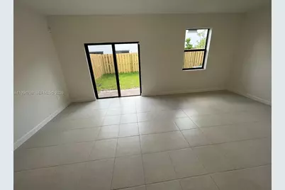 11910 SW 245 Terr #11910, Homestead, FL 33032 - Photo 5