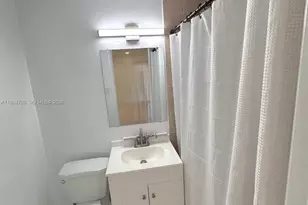 11517 SW 34th Ln, Miami, FL 33165 - Photo 11