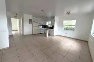 14140 NE 2nd Ct, Miami, FL 33161 - Photo 1