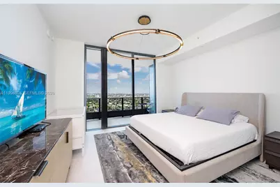 1000 Brickell Plz #PH5004, Miami, FL 33131 - Photo 13