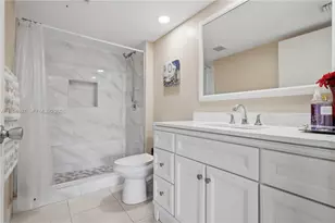 13705 SW 12th St, Pembroke Pines, FL 33027 - Photo 15