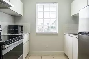 920 Pennsylvania Ave, Miami Beach, FL 33139 - Photo 9