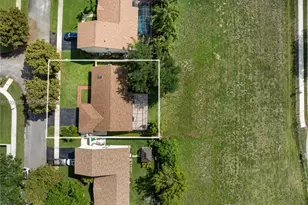 1110 Cedar Creek Way, Davie, FL 33325 - Photo 31