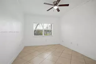 1731 NW 96th Terrace, Pembroke Pines, FL 33024 - Photo 15